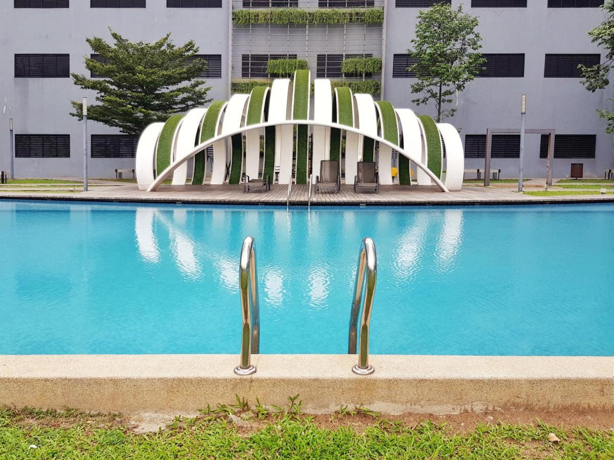 No.8 The Cube @ Puchong Skypod Residence Екстериор снимка